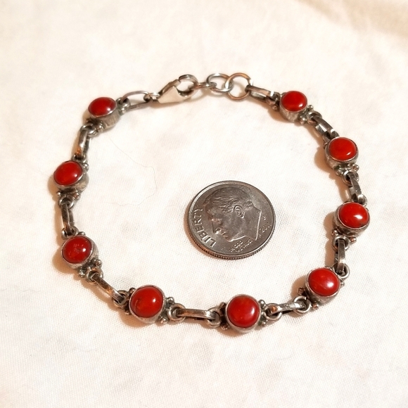 Native American Natural Red Coral Sterling Link Vintage Bracelet - Picture 2 of 8